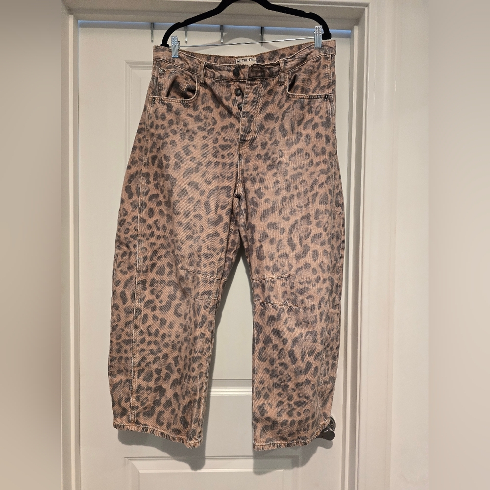 We The Free Leopard Print Barrel Jeans - Brown and Black SIZE 31 SIZE 10